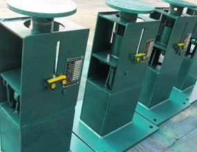 機(jī)(jī)械彈簧支架